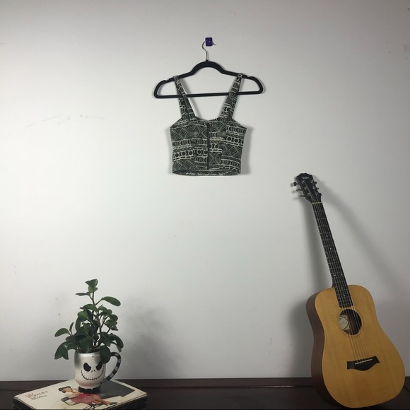 Pattern Crop - Picture 2 of 2